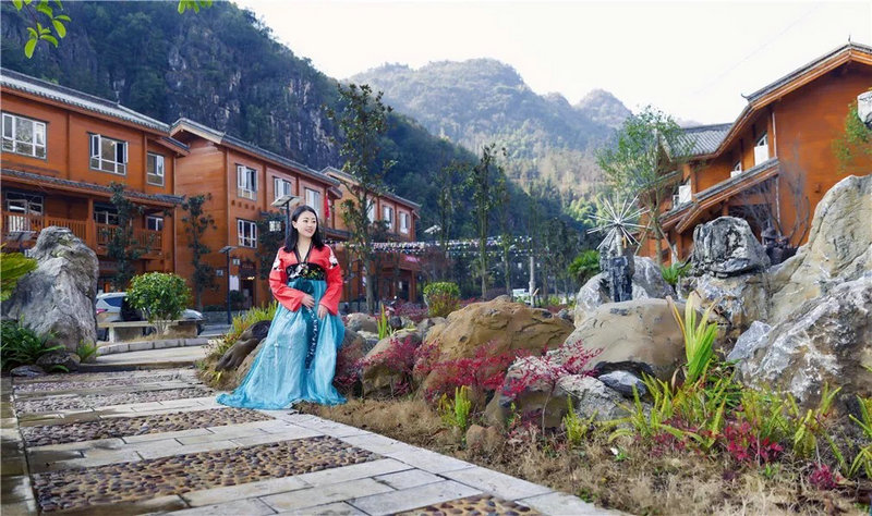 ľ��ľ�݄e��