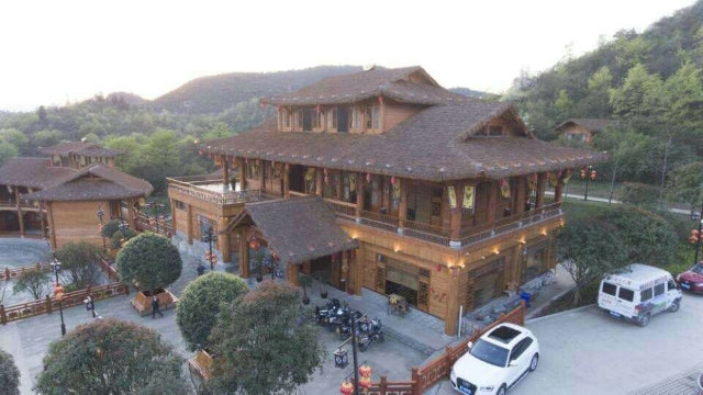 ľ��ľ�݄e��