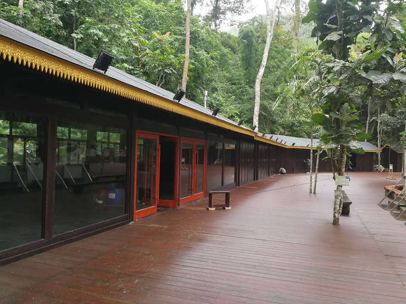 ľ��ľ�݄e��